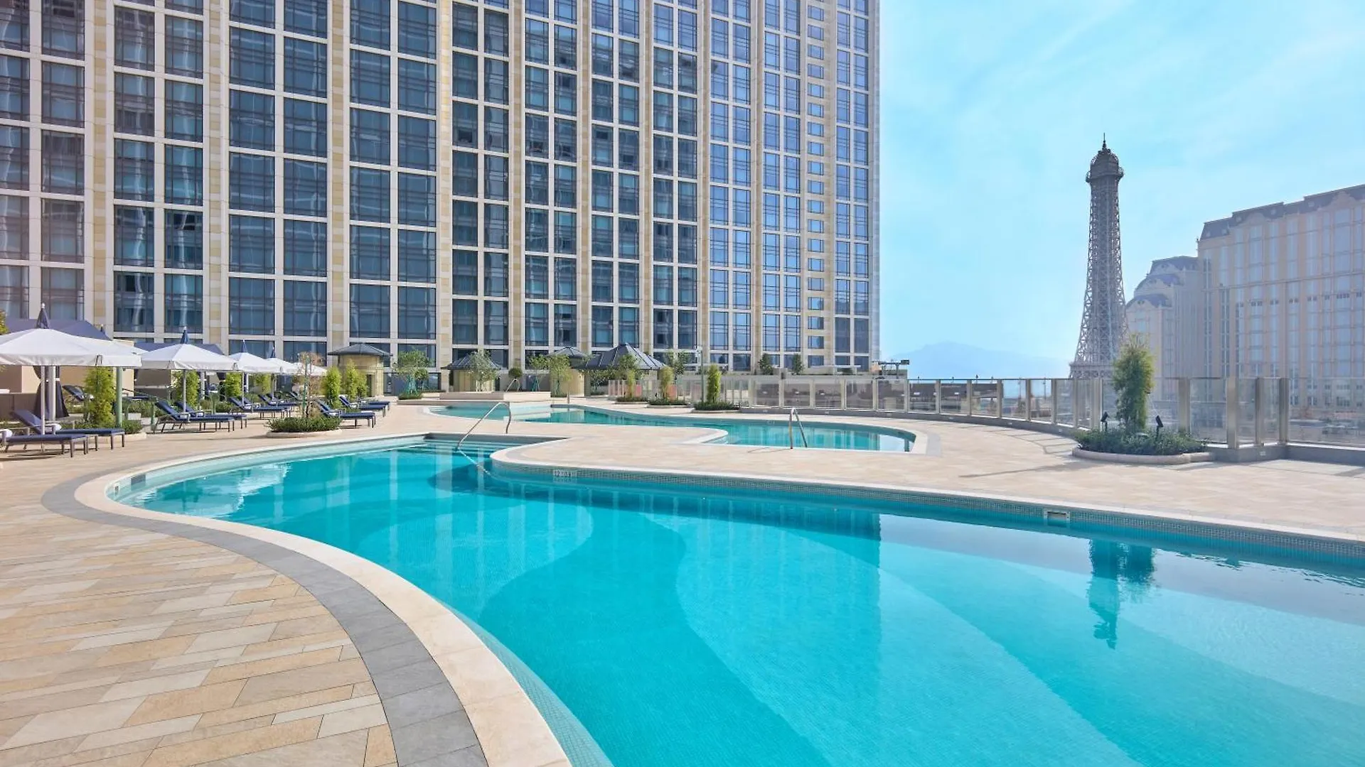Londoner Grand, A Luxury Collection Hotel, Macau 5*,  China