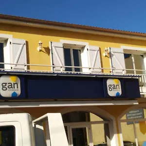 Logis Saint Austremoine France