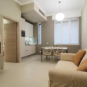 Contempora - Cavallotti 13 - B32 Italy