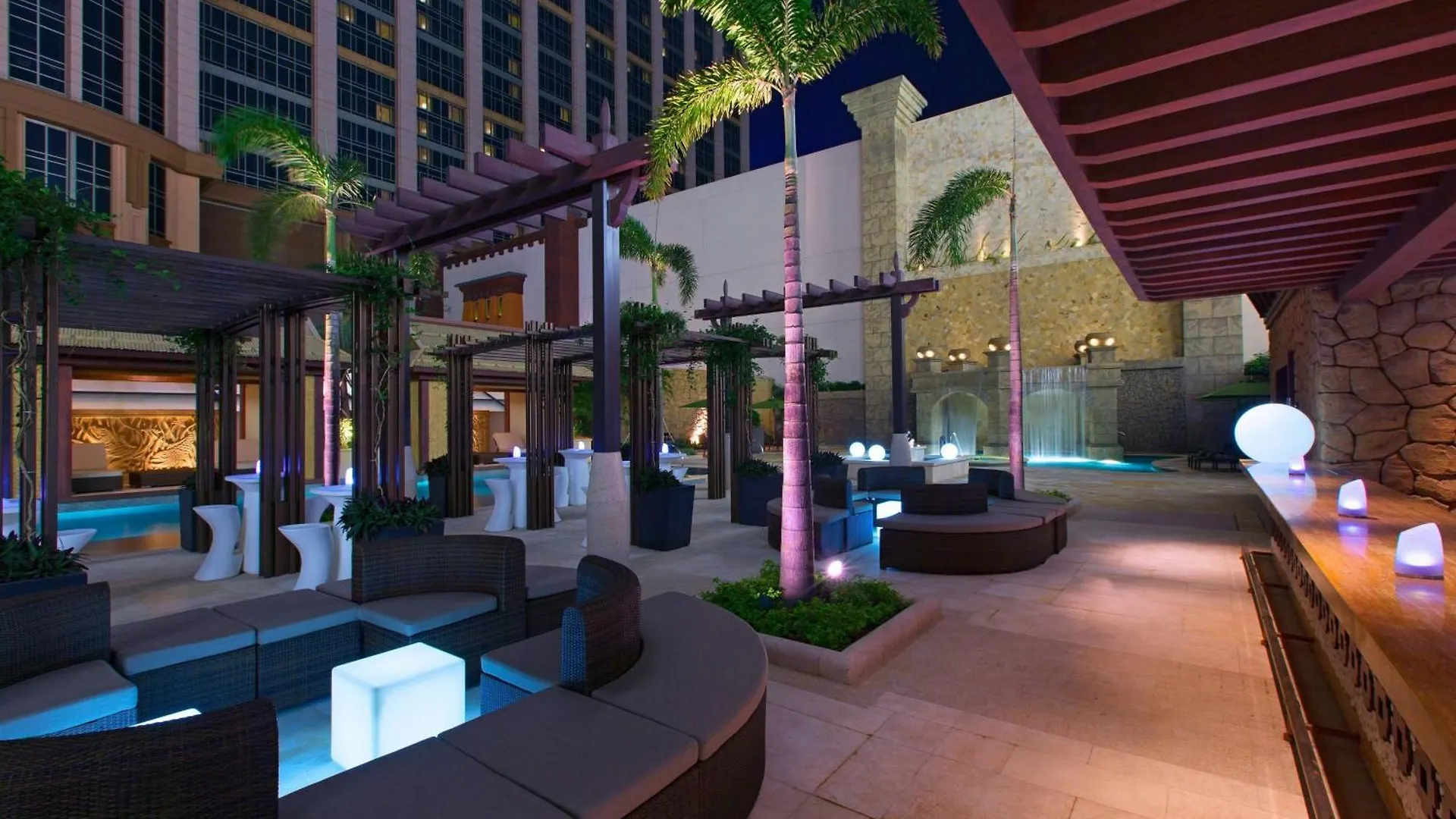 Londoner Grand, A Luxury Collection Hotel, Macau Hotel